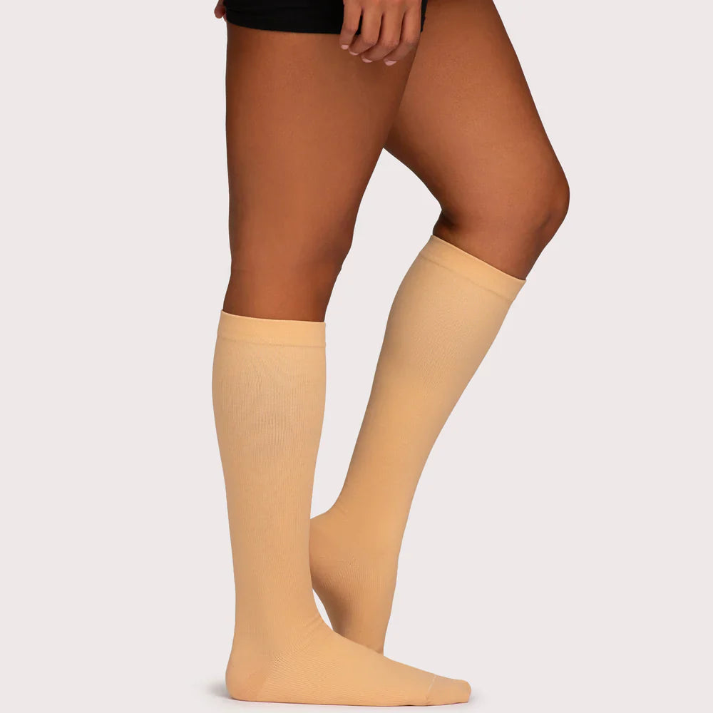 FlexSock™ – Compressiekousen die Eindelijk Wél Passen & Pijnverlichten